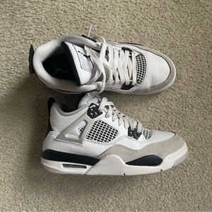 Jordan 4 military black